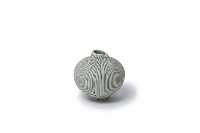 Hovedbilde Line vase – Grey